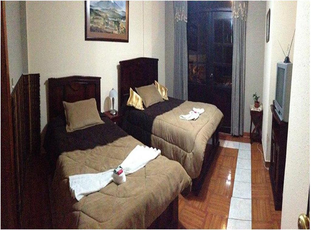 קוטקצ'י Hostal Jora Continental חדר תמונה