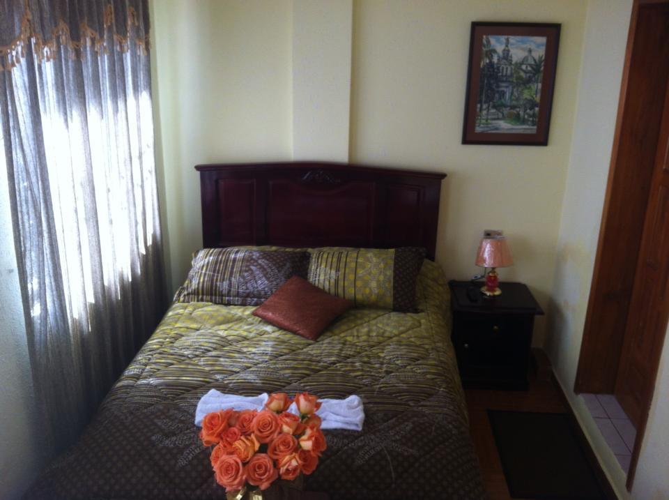 קוטקצ'י Hostal Jora Continental חדר תמונה